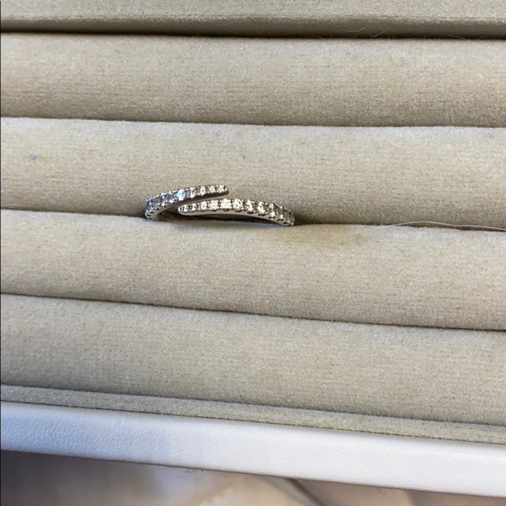 Swavorski diamond ring